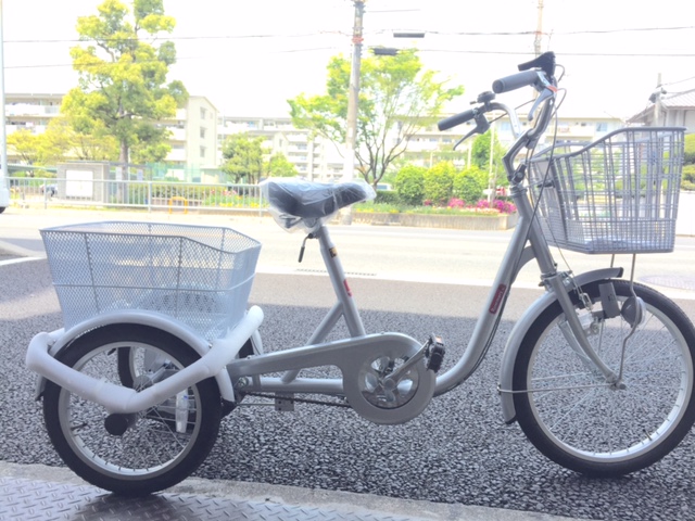 最新☆大人用三輪車の展示、試乗について | 北花田の自転車屋cycle shop CoCo